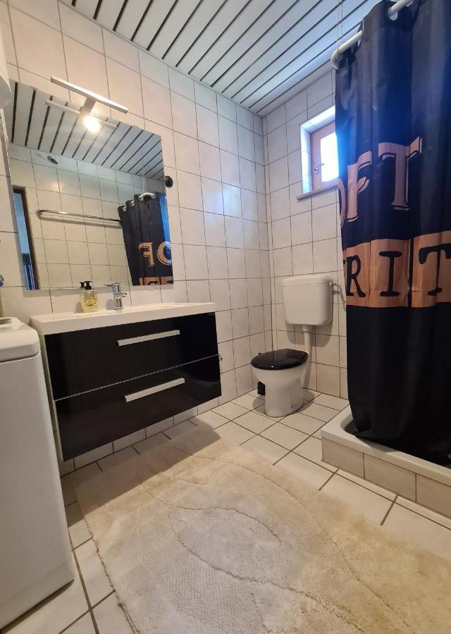 Apartman Mihaela Vrsi Exterior foto